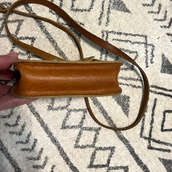 Most Wanted USA Leather Concho Cellphone Crossbody – Genuine Distressed Leather - Picture 4 of 8